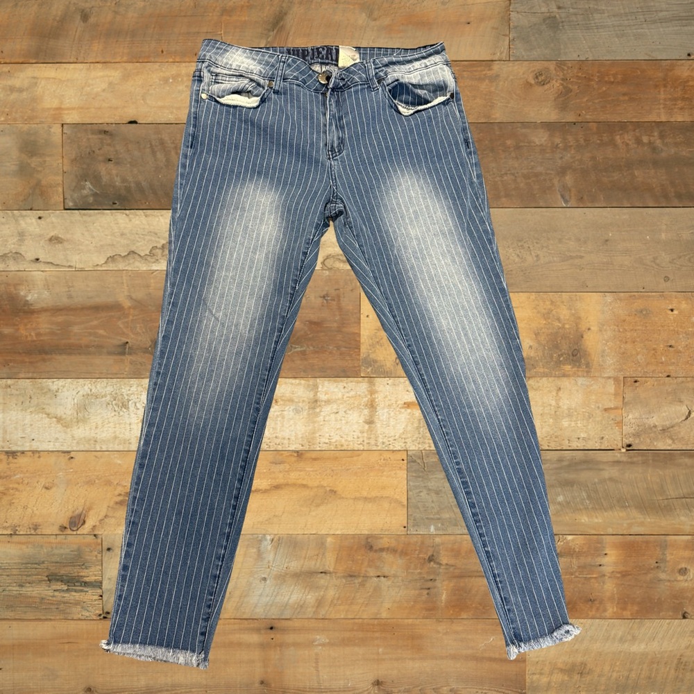 VIP Jeans Women’s Pinstripe Skinny Jeans Mid-Rise Stretch Denim Frayed Hem 13/14